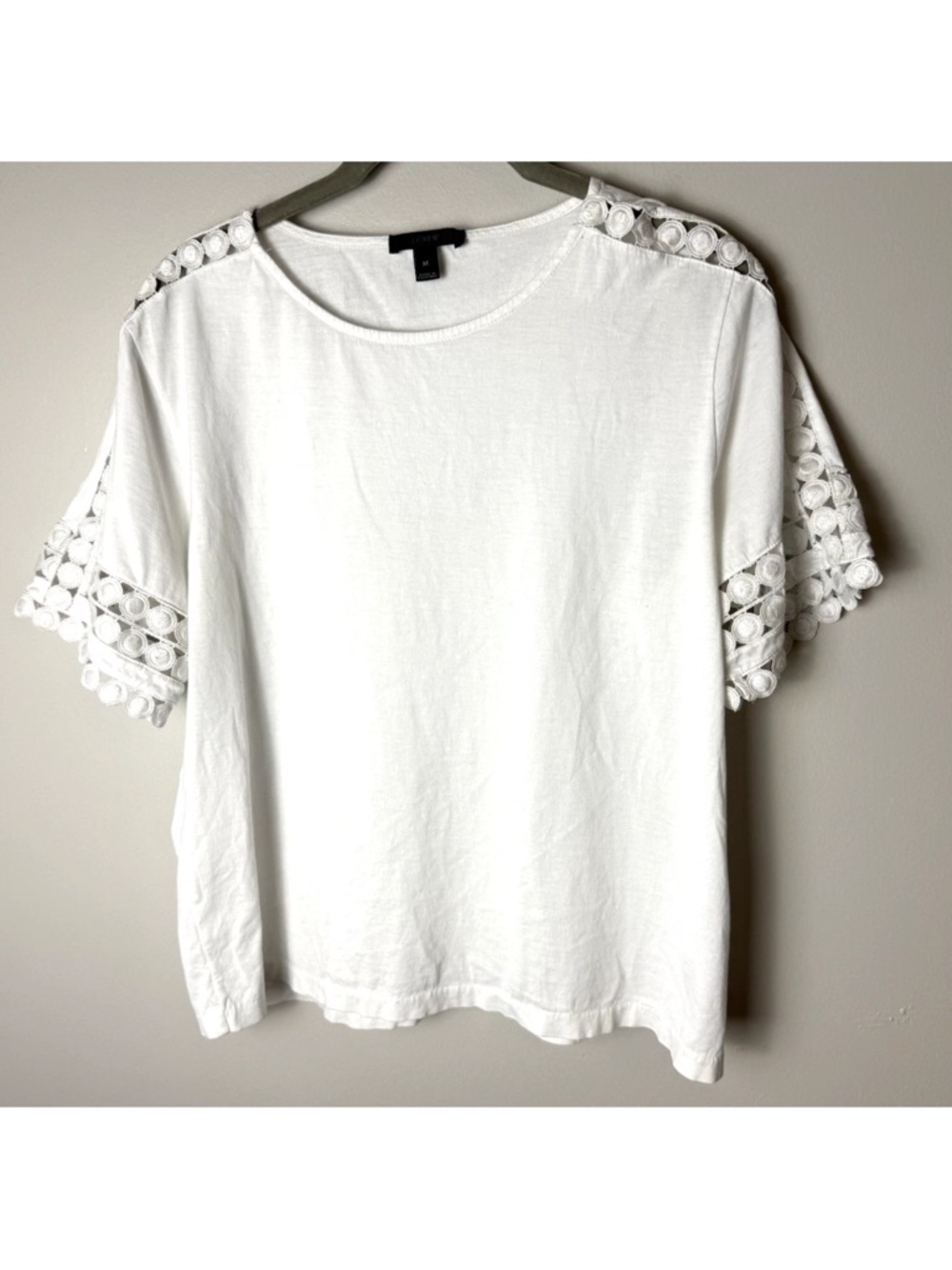 J. Crew Top Size Medium Short Sleeves Lace Detail White Cotton Casual Travel